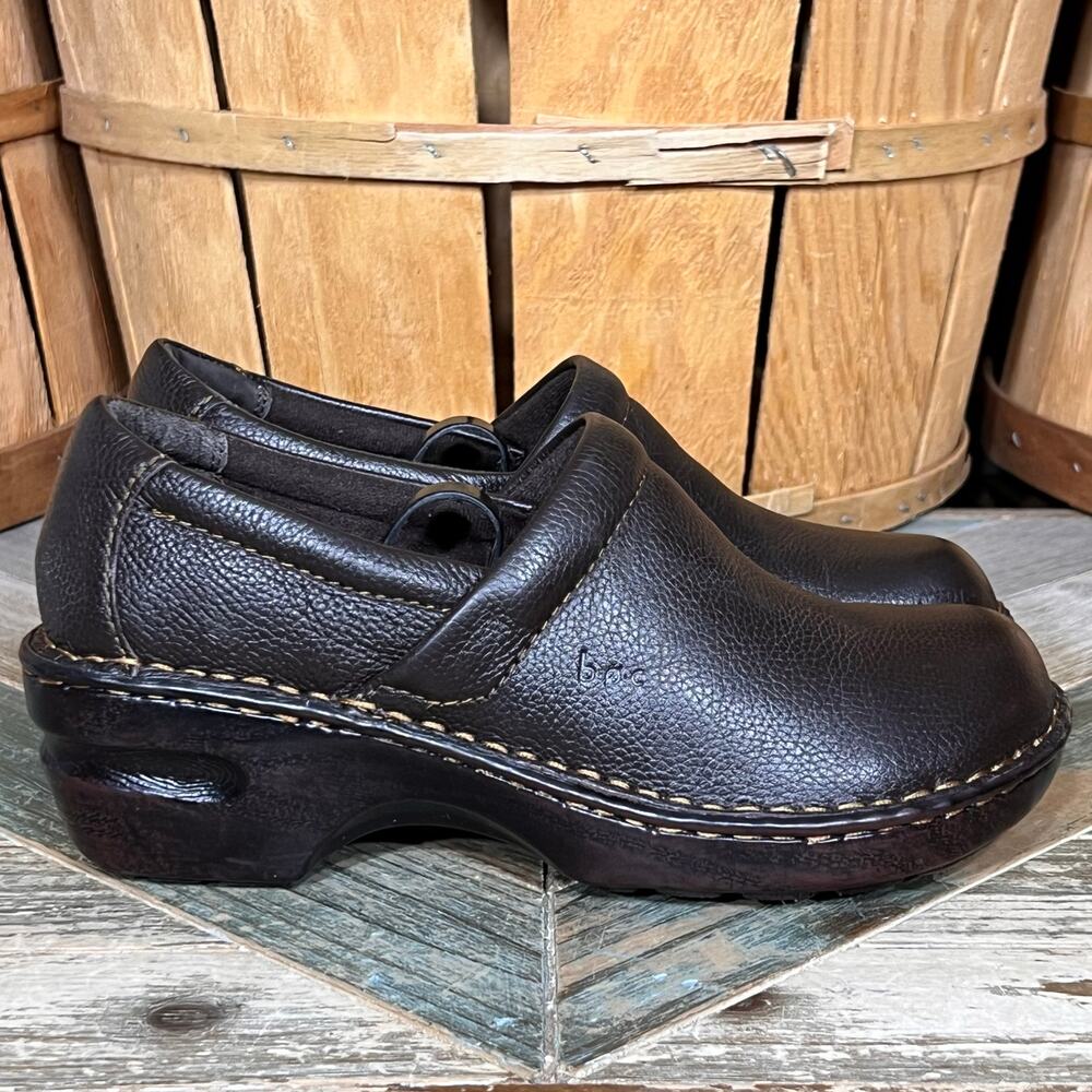BOC Peggy Brown Pebbled Leather Casual Comfort Slip-On Clogs Womens Size 8